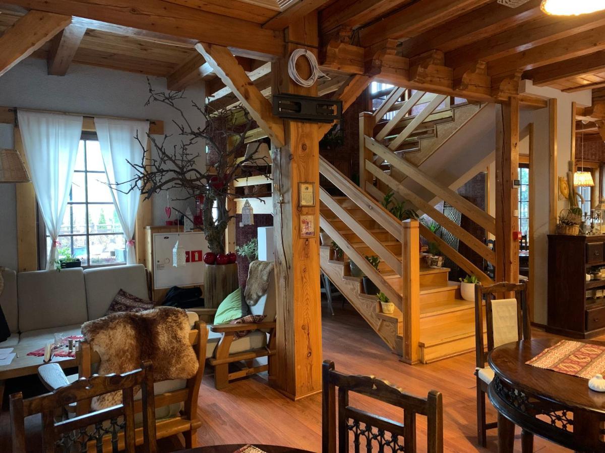 Osielsko Hotel Tyrol I Restauracja Zycie Gruzji المظهر الخارجي الصورة
