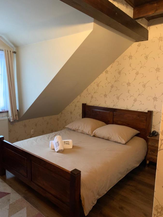 Osielsko Hotel Tyrol I Restauracja Zycie Gruzji المظهر الخارجي الصورة