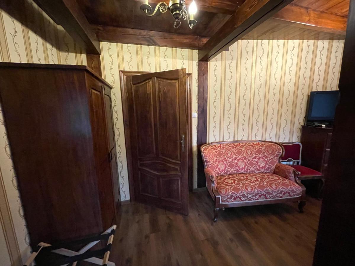 Osielsko Hotel Tyrol I Restauracja Zycie Gruzji المظهر الخارجي الصورة